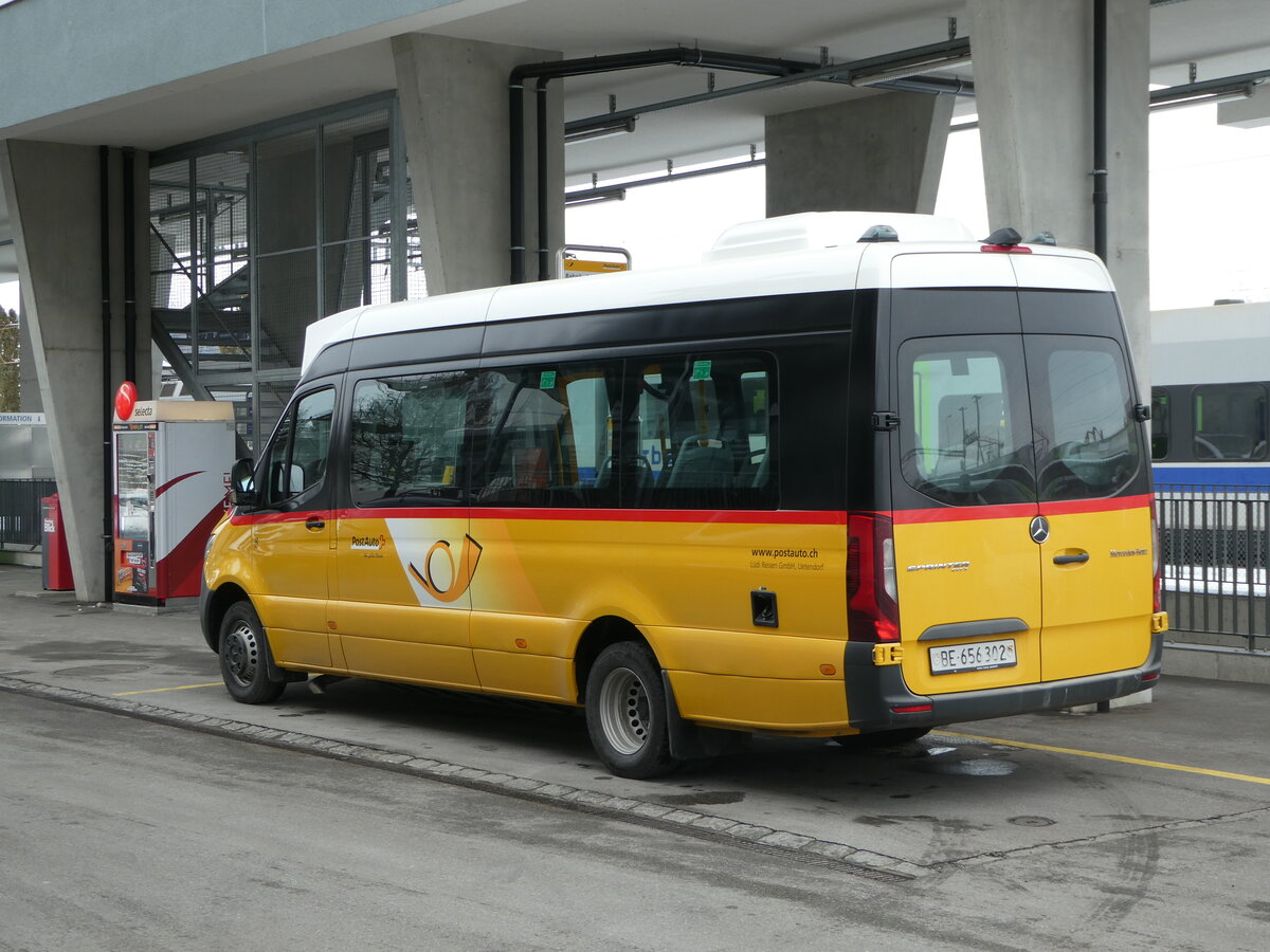 (245'295) - PostAuto Bern - BE 656'302/PID 11'649 - Mercedes (ex Ldi, Uetendorf) am 23. Januar 2023 beim Bahnhof Uetendorf