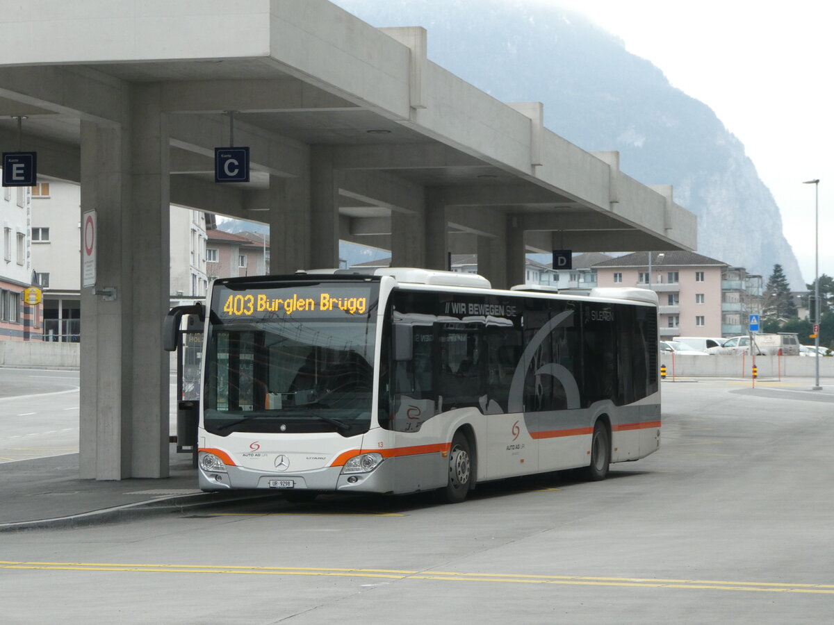 (245'414) - AAGU Altdorf - Nr. 13/UR 9298/PID 11'253 - Mercedes am 25. Januar 2023 beim Bahnhof Altdorf