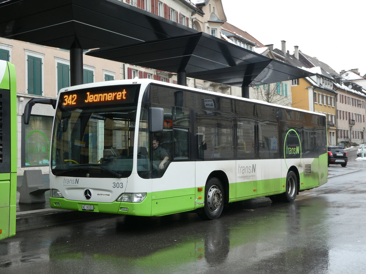 (245'645) - transN, La Chaux-de-Fonds - Nr. 303/NE 90'303 - Mercedes (ex TRN La Chaux-de-Fonds Nr. 303) am 2. Februar 2023 beim Bahnhof Le Locle
