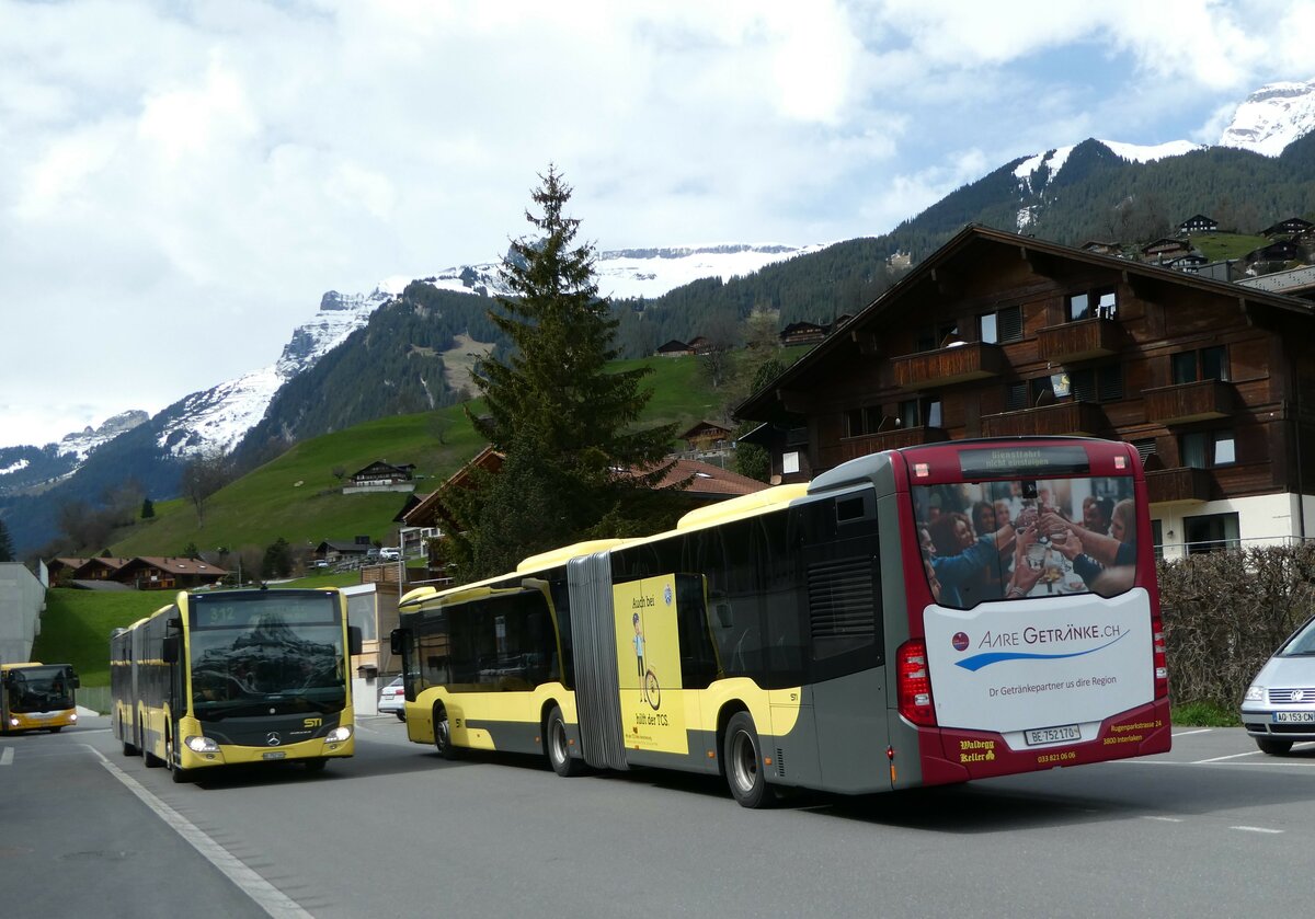 (248'814) - STI Thun - Nr. 161/BE 752'161 + Nr. 170/BE 752'170 - Mercedes am 18. April 2023 in Grindelwald, Terminal