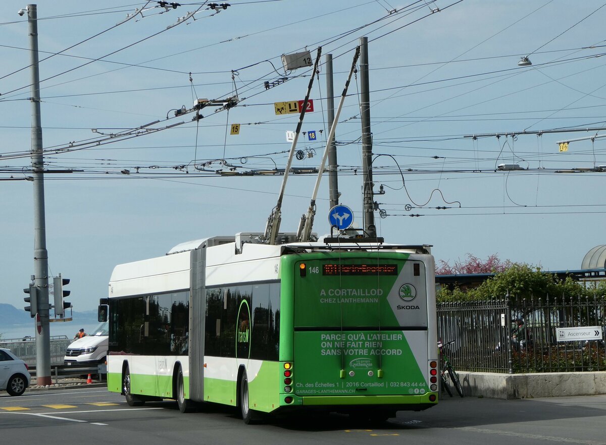 (249'578) - transN, La Chaux-de-Fonds - Nr. 146 - Hess/Hess Gelenktrolleybus (ex TN Neuchtel Nr. 146) am 5. Mai 2023 in Neuchtel, Place Pury