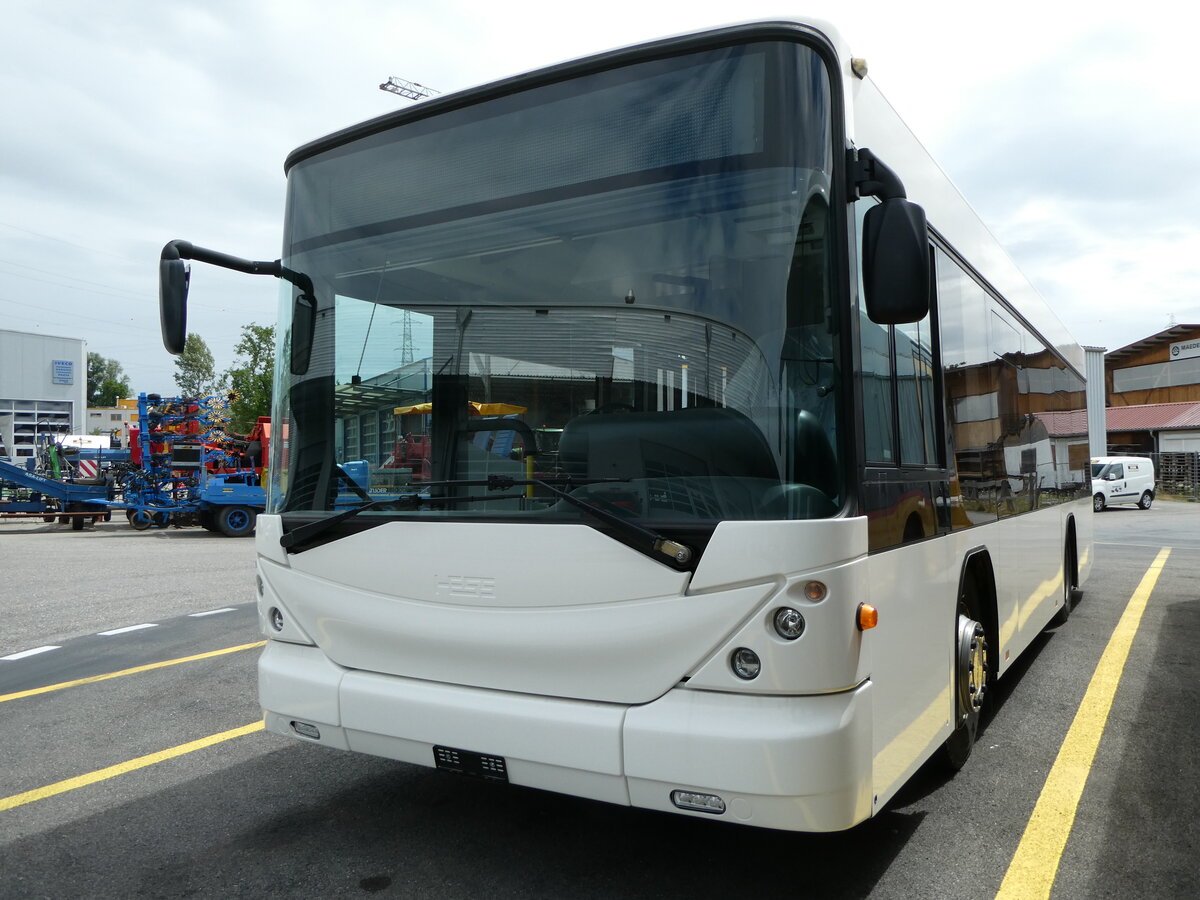 (252'237) - Interbus, Kerzers - Scania/Hess (ex TPL Lugano Nr. 208) am 1. Juli 2023 in Kerzers, Interbus