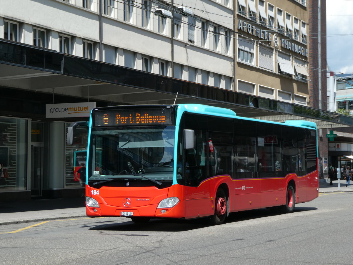 (253'711) - VB Biel - Nr. 194/BE 821'194 - Mercedes am 12. August 2023 beim Bahnhof Biel