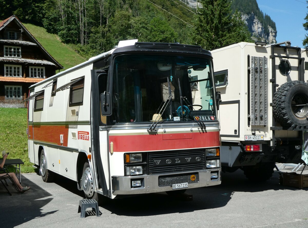 (253'931) - Schweizer, Steffisburg - BE 567'235 - Volvo/Van Hool am 19. August 2023 in Hoch-Ybrig, Talstation Weglosen