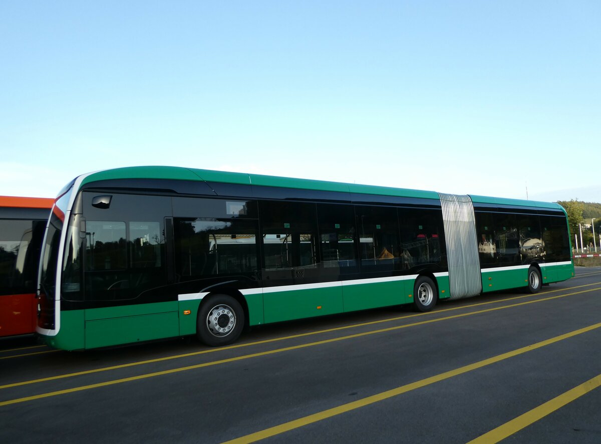 (256'011) - BVB Basel - (143'197) - Mercedes am 7. Oktober 2023 in Winterthur, Daimler Buses