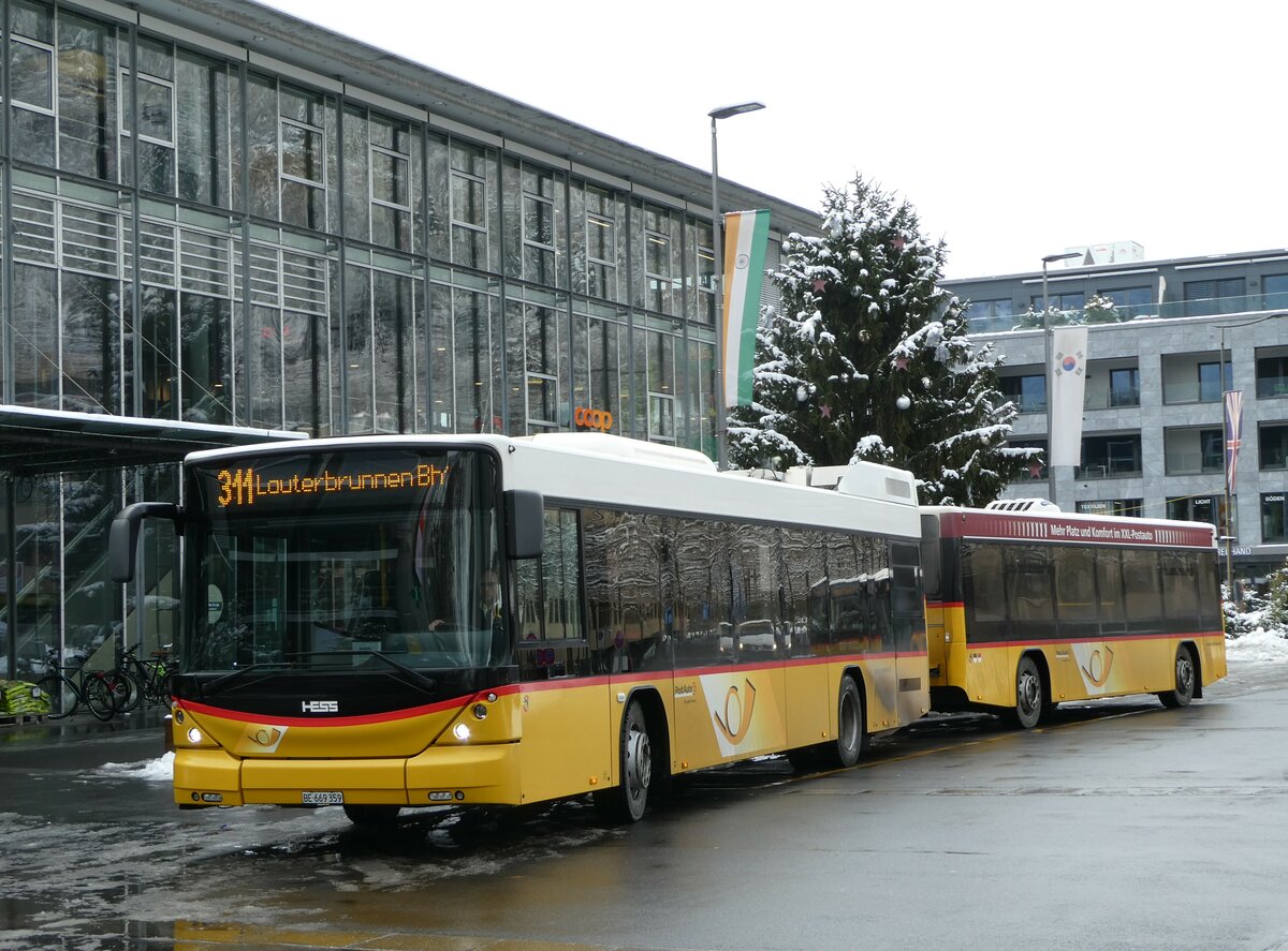 (257'399) - PostAuto Bern - BE 669'359/PID 10'147 - Hess (ex Nr. 6; ex Klopfstein, Laupen Nr. 6) am 4. Dezember 2023 beim Bahnhof Interlaken Ost