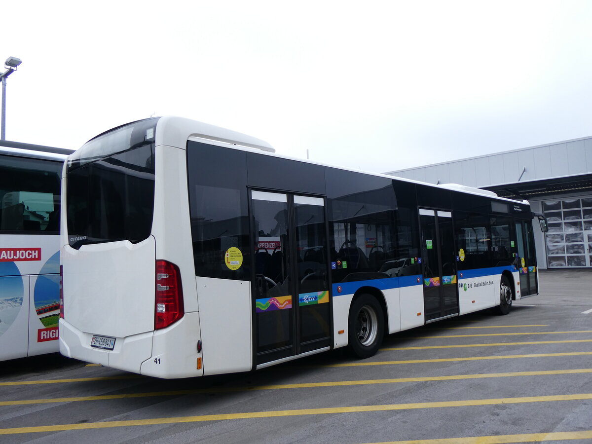 (258'722) - Maag, Kloten - Nr. 41/ZH 458'841 - Mercedes am 13. Januar 2024 in Winterthur, Daimler Buses