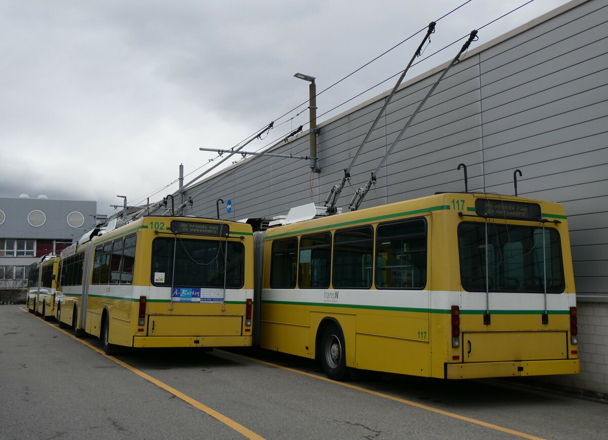 (258'957) - transN, La Chaux-de-Fonds - Nr. 102 - NAW/Hess Gelenktrolleybus (ex TN Neuchtel Nr. 102 + Nr. 117 - NAW/Hess Gelenktrolleybus (ex TN Neuchtel Nr. 117) am 26. Januar 2024 in Marin, Dpt (Teilaufnahme)