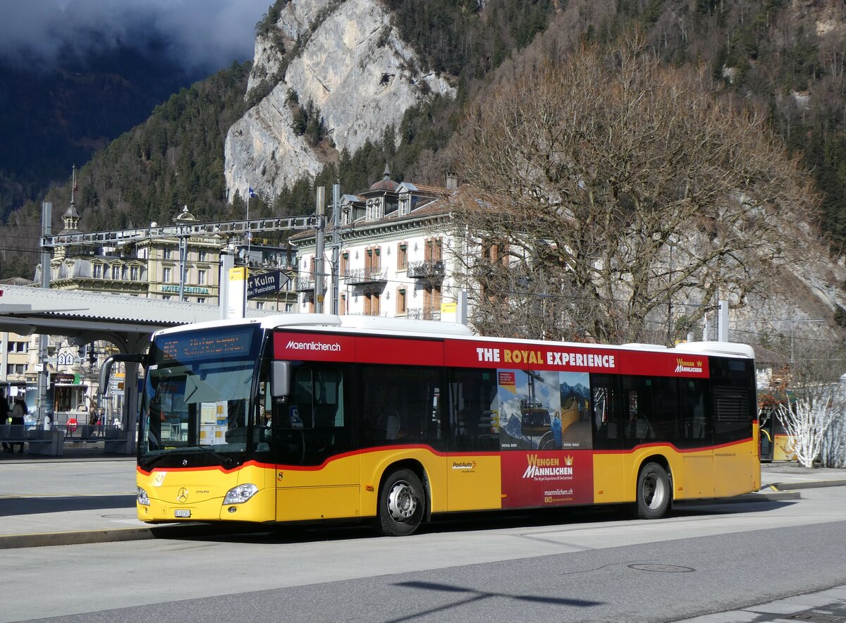 (259'485) - PostAuto Bern - BE 610'541/PID 11'685 - Mercedes am 20. Februar 2024 beim Bahnhof Interlaken West