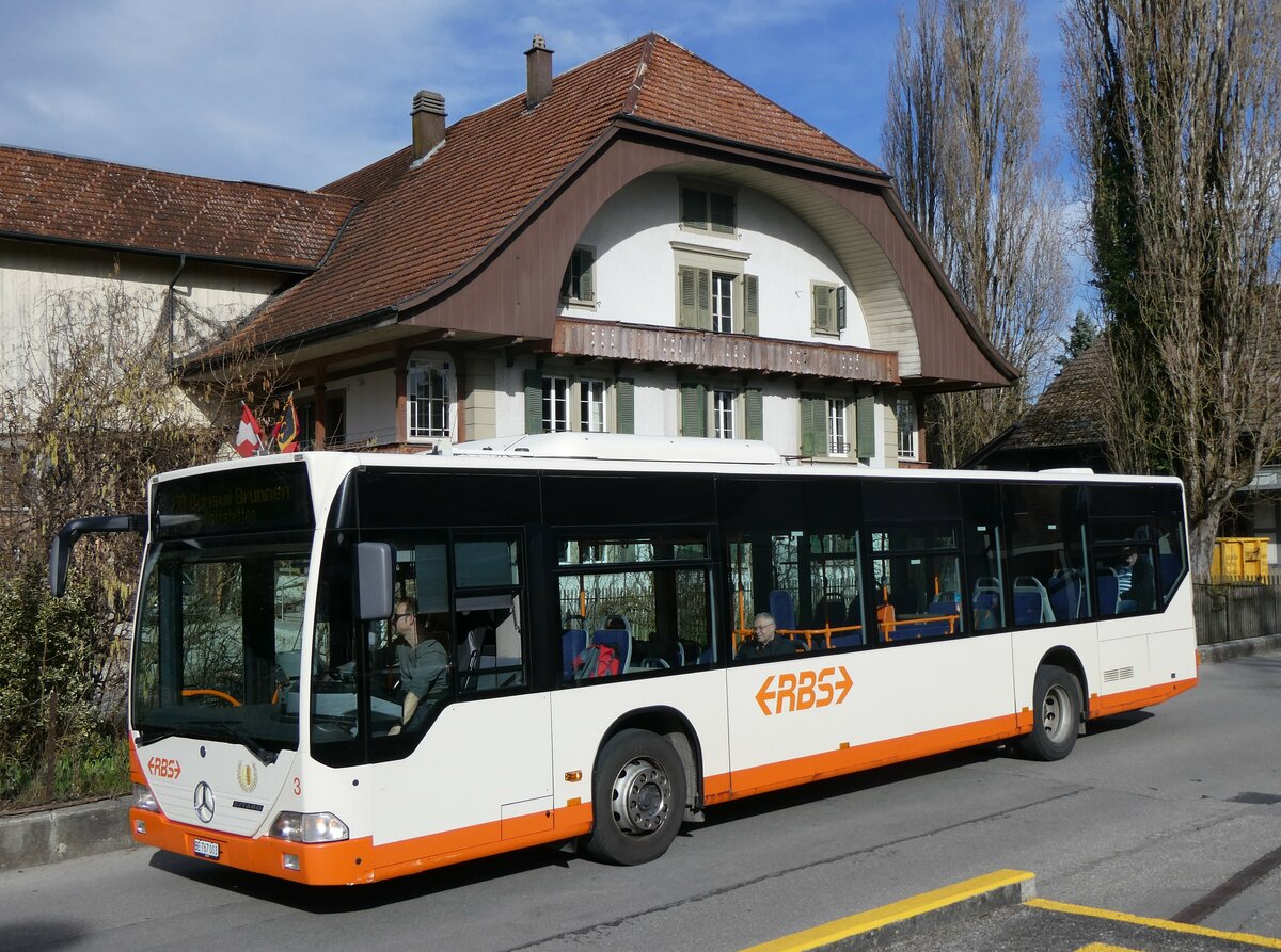(260'021) - RBS Worblaufen - Nr. 3/BE 767'003 - Mercedes am 3. Mrz 2024 in Mattstetten, Briswilstrasse
