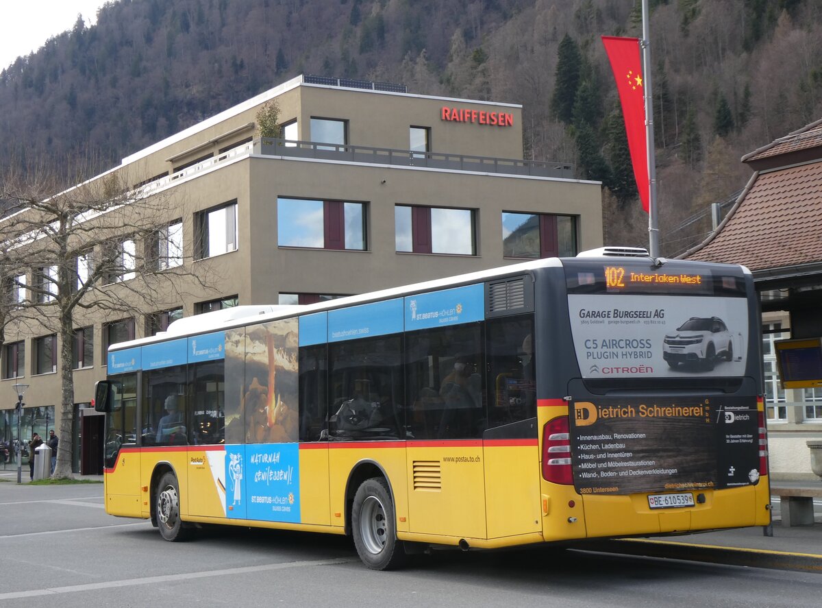 (260'345) - PostAuto Bern - BE 610'539/PID 5270 - Mercedes (ex BE 700'281; ex Schmocker, Stechelberg Nr., 2) am 12. Mrz 2024 beim Bahnhof Interlaken Ost