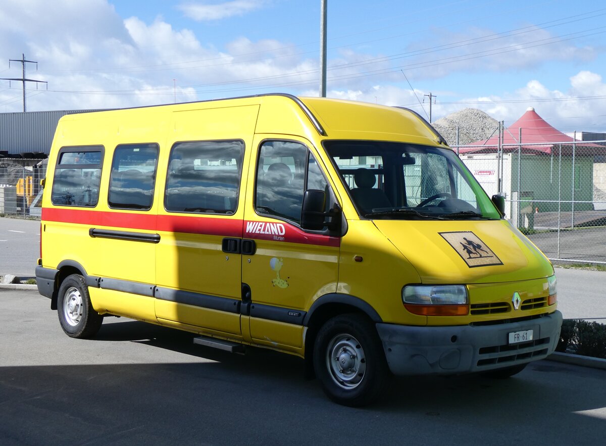 (260'660) - Wieland, Murten - Nr. 8/FR 61 - Renault am 24. Mrz 2024 in Kerzers, Interbus