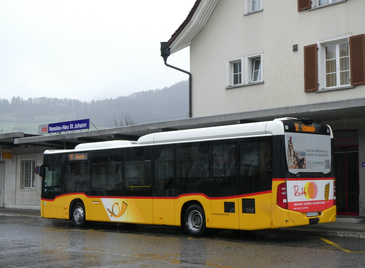 (260'912) - PostAuto Ostschweiz - SG 445'301/PID 10'779 - Mercedes am 1. April 2024 beim Bahnhof Nesslau-Neu St. Johann