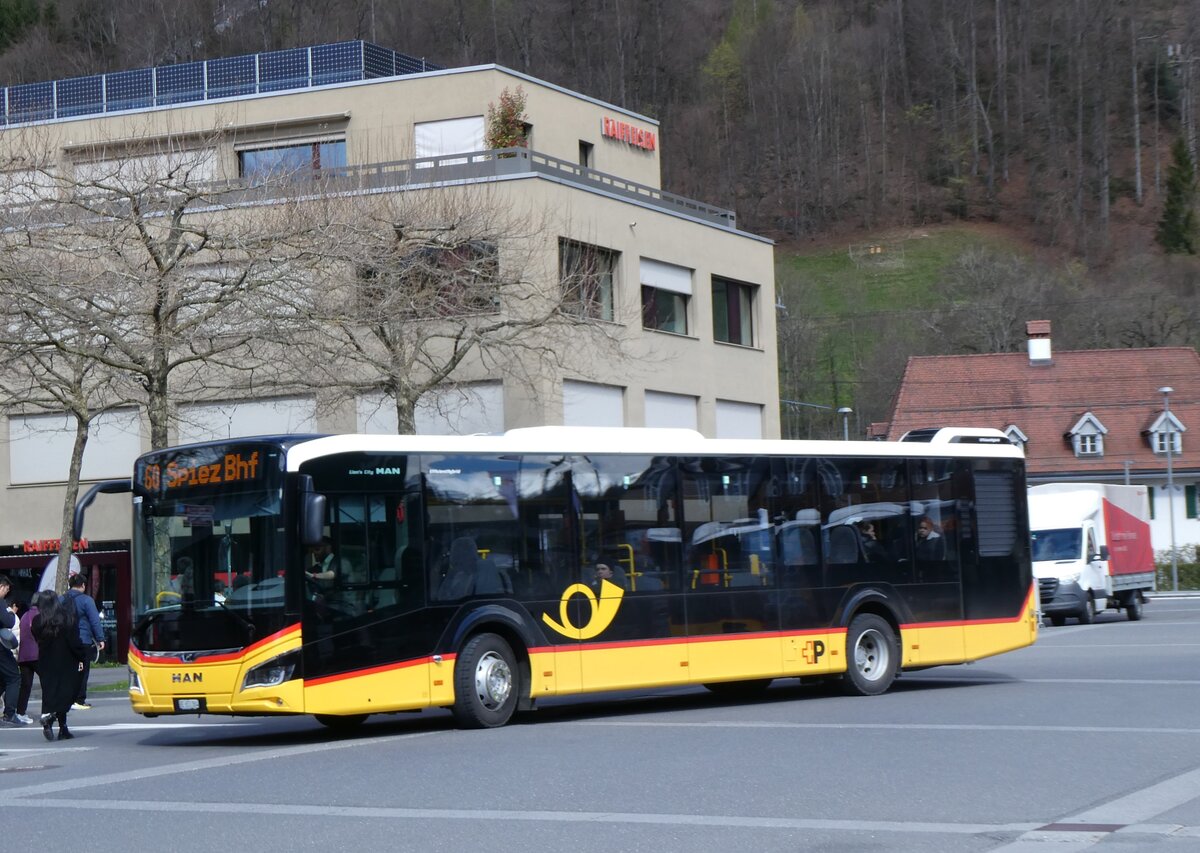 (260'940) - PostAuto Bern - BE 653'384/PID 12'063 - MAN am 2. April 2024 beim Bahnhof Interlaken Ost
