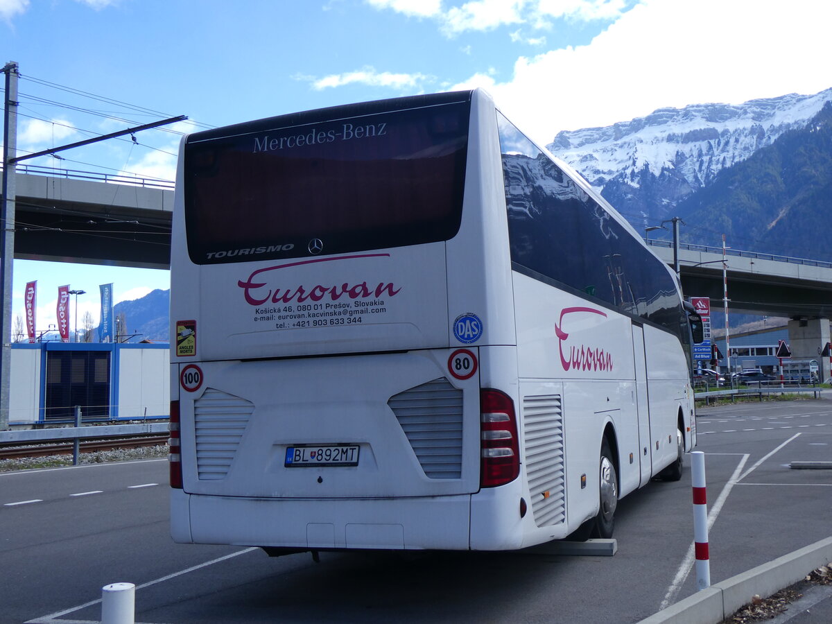 (260'944) - Aus der Slowakei: Eurovan, Presov - BL-892MT - Mercedes am 2. April 2024 beim Bahnhof Interlaken Ost