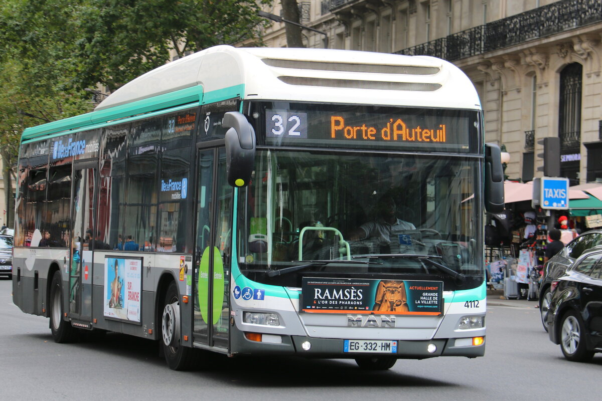 RATP Paris - Nr. 4112/EG 332 HM - MAN Lion's City Hybrid am 21. Juli 2023 in Paris (Aufnahme: Martin Beyer)