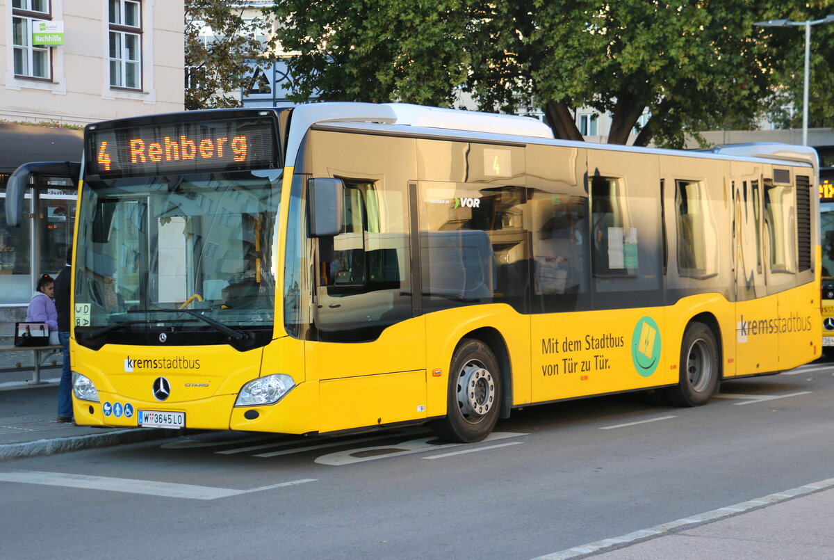 Stadtbus, Krems - W 3645 LO - Mercedes am 4. Oktober 2022 in Krems (Aufnahme: Martin Beyer)