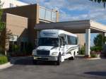 (152'982) - Acrosstown Charter, Park Ridge - 97'488 H - Freightliner am 16. Juli 2014 in Mettawa, Hotel Hilton Garden