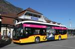 Interlaken/911235/285200---postauto-bern---be (285'200) - PostAuto Bern - BE 610'536/PID 12'125 - eMercedes am 3. M�rz 2026 beim Bahnhof Interlaken Ost