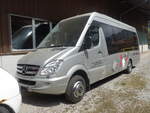 Mercedes/698322/216489---kuebli-gstaad---mercedes (216'489) - Kbli, Gstaad - Mercedes am 26. April 2020 in Gstaad, Garage