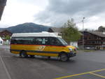 (216'509) - Kbli, Gstaad - BE 305'545 - Mercedes am 26. April 2020 beim Bahnhof Gstaad