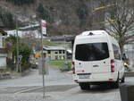 (245'419) - AAGS Schwyz - Nr. 20/SZ 10'120 - Mercedes am 25. Januar 2023 beim Bahnhof Sisikon