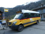 Mercedes/811387/248754---postauto-bern---be (248'754) - PostAuto Bern - BE 822'867/PID 11'016 - Mercedes am 18. April 2023 beim Bahnhof Lauterbrunnen