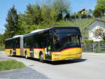(235'041) - PostAuto Zrich - Nr. 305/ZH 880'666 - Solaris am 2. Mai 2022 in Ringlikon, Langwis
