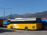Irisbus/678813/210603---via-lines-lugano-- (210'603) - Via Lines, Lugano - TI 303'495 - Irisbus (ex Chiesa, Riazzino) am 26. Oktober 2019 beim Bahnhof Cadenazzo