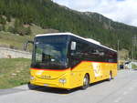 Iveco/674766/209832---postauto-bern---be (209'832) - PostAuto Bern - BE 476'689 - Iveco am 28. September 2019 beim Bahnhof Oberwald