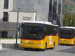 Iveco/679092/210656---bus-trans-visp---vs (210'656) - BUS-trans, Visp - VS 123'123 - Iveco am 27. Oktober 2019 beim Bahnhof Visp