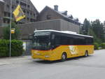 Iveco/704132/218124---postauto-bern---be (218'124) - PostAuto Bern - BE 476'689 - Iveco am 21. Juni 2020 beim Bahnhof Andermatt