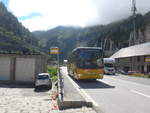 (219'979) - Flck, Brienz - Nr. 9/BE 156'358 - Iveco am 22. August 2020 in Gletsch, Post