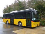 Iveco/716777/221575---autopostale-ticino---pid (221'575) - AutoPostale Ticino - PID 11'468 - Iveco am 27. September 2020 in Kerzers, Interbus