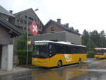(226'132) - PostAuto Bern - BE 476'689 - Iveco am 3. Juli 2021 beim Bahnhof Andermatt