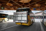 Sion/908763/284384---postauto-wallis---nr (284'384) - PostAuto Wallis - Nr. 19/VS 365'401/PID 11'912 - Iveco am 27. Januar 2026 beim Bahnhof Sion