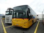 Volvo/768209/232709---carpostal-ouest---ne (232'709) - CarPostal Ouest - NE 70'534 - Volvo am 6. Februar 2022 in Kerzers, Interbus
