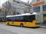 (258'555) - PostAuto Ostschweiz - TG 220'928/PID 11'133 - Volvo am 9. Januar 2024 beim Bahnhof Frauenfeld
