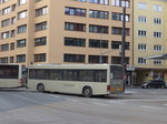 lanzmarti/527493/175827---postbus---bd-13202 (175'827) - PostBus - BD 13'202 - Lanz+Marti/Hess Personenanhnger am 18. Oktober 2016 beim Bahnhof Innsbruck