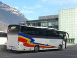 Bova/598919/187900---aus-griechenland-success-travel (187'900) - Aus Griechenland: Success Travel, Athen - KMZ-3736 - Bova (ex Eurobus/CH) am 8. Januar 2018 beim Bahnhof Interlaken Ost