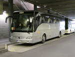 Mercedes/812463/249188---aus-ungarn-szekeres-busz (249'188) - Aus Ungarn: Szekeres Busz, Eger - PYJ-088 - Mercedes am 28. April 2023 in Grindelwald, Terminal