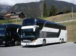 Grindelwald/878400/273293---hilrio-schoetz---lu (273'293) - Hil�rio, Sch�tz - LU 266'303 - Setra am 28. M�rz 2025 in Grindelwald, Grund