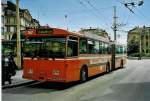 (046'702) - TN Neuchtel - Nr. 157 - FBW/Hess Gelenktrolleybus (ex Nr. 57) am 18. Mai 2001 in Neuchtel, Place Pury