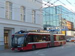 (197'002) - OBUS Salzburg - Nr. 355/S 967 TC - Solaris Gelenktrolleybus am 13. September 2018 beim Bahnhof Salzburg