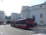 (197'255) - OBUS Salzburg - Nr. 340/S 400 SM - Solaris Gelenktrolleybus am 13. September 2018 in Salzburg, Makartplatz