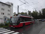 (197'426) - OBUS Salzburg - Nr. 352/S 871 TB - Solaris Gelenktrolleybus am 14. September 2018 beim Bahnhof Salzburg Sd