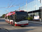 Solaris/631595/197567---obus-salzburg---nr (197'567) - OBUS Salzburg - Nr. 305/S 230 NY - Solaris Gelenktrolleybus am 14. September 2018 in Salzburg, Messe
