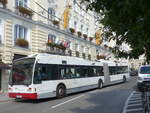 (197'271) - OBUS Salzburg - Nr. 275/S 368 JF - Van Hool Gelenktrolleybus (ex Nr. 0375) am 13. September 2018 in Salzburg, Makartplatz