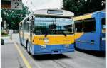(035'212) - TC La Chaux-de-Fonds - Nr. 104 - FBW/Hess-Haag Trolleybus am 8. August 1999 beim Bahnhof La Chaux-de-Fonds