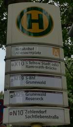 (183'255) - BVG-Haltestellenschild - Berlin, U-Bahnhof Adenauerplatz - am 10.